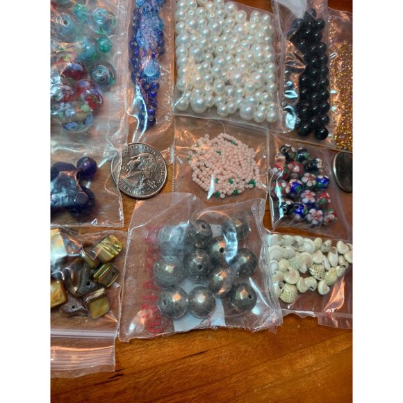 Assorted Beads for Jewelry Making #502 - Picture 3 of 10